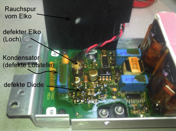 Lade Elektronik mit 3 Schaltnetzteilen (2x zum Akkuladen, 1x für interne Stromversorgung)