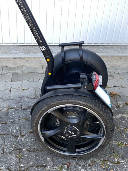 Segway-2_Seite.jpg